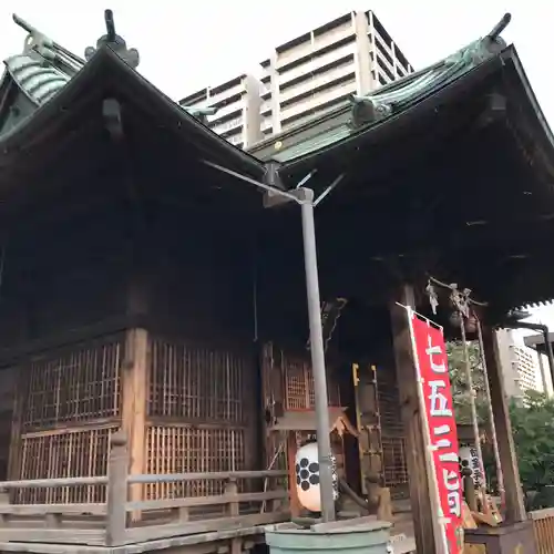 胡録神社の本殿・本堂