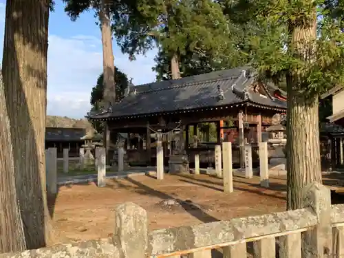 天津神社のその他建物