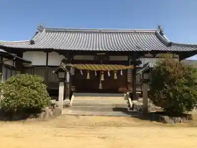 高屋神社の本殿・本堂