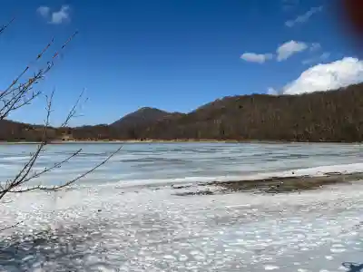 赤城神社の{uncategorized: "未分類", other: "その他", undefined: "問題あり", building: "その他建物", grave: "お墓", sacred_gate: "鳥居", guardian: "狛犬", statue: "像", buddha: "仏像", history: "歴史", nature: "自然", garden: "庭園", animal: "動物", pagoda: "塔", temizu: "手水舎", mountain_gate: "山門・神門", sanctuary: "本殿・本堂", subordinate: "末社・摂社", art: "芸術", scenery: "景色", jizo: "地蔵", ema: "絵馬", goshuin: "御朱印", omikuji: "おみくじ", items: "授与品その他", amulet: "お守り", goshuincho: "御朱印帳", eats: "食事", festival: "お祭り", votive_dance: "神楽", shichigosan: "七五三参", wedding: "結婚式", experience: "体験その他", initially: "初詣", around: "周辺", anti_infection: "感染症対策"}