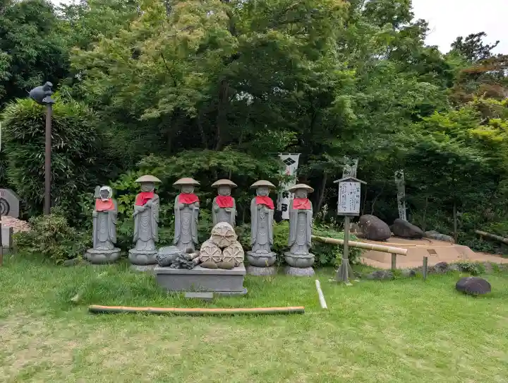 多聞院の{uncategorized: "未分類", other: "その他", undefined: "問題あり", building: "その他建物", grave: "お墓", sacred_gate: "鳥居", guardian: "狛犬", statue: "像", buddha: "仏像", history: "歴史", nature: "自然", garden: "庭園", animal: "動物", pagoda: "塔", temizu: "手水舎", mountain_gate: "山門・神門", sanctuary: "本殿・本堂", subordinate: "末社・摂社", art: "芸術", scenery: "景色", jizo: "地蔵", ema: "絵馬", goshuin: "御朱印", omikuji: "おみくじ", items: "授与品その他", amulet: "お守り", goshuincho: "御朱印帳", eats: "食事", festival: "お祭り", votive_dance: "神楽", shichigosan: "七五三参", wedding: "結婚式", experience: "体験その他", initially: "初詣", around: "周辺", anti_infection: "感染症対策"}