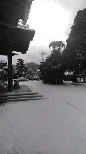 医王山福楽寺の建物その他