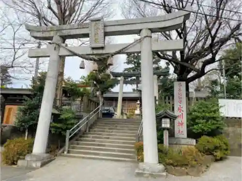 鳩ヶ谷氷川神社の鳥居