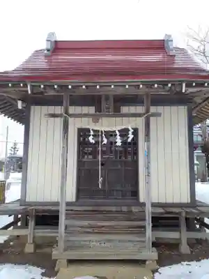 新山神社の本殿・本堂