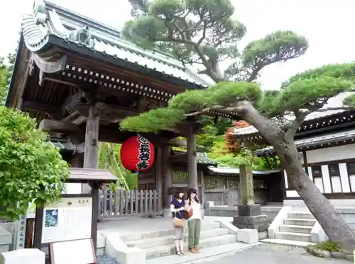 長谷寺の山門・神門