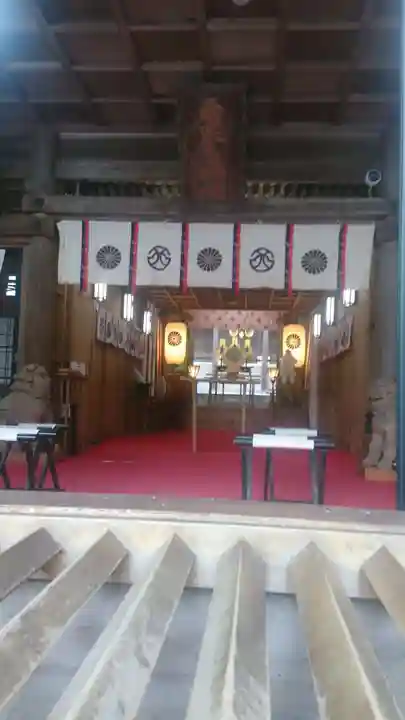 西寒多神社の本殿・本堂