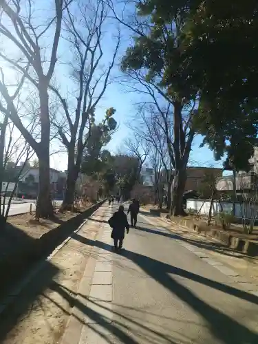 武蔵一宮氷川神社の{uncategorized: "未分類", other: "その他", undefined: "問題あり", building: "その他建物", grave: "お墓", sacred_gate: "鳥居", guardian: "狛犬", statue: "像", buddha: "仏像", history: "歴史", nature: "自然", garden: "庭園", animal: "動物", pagoda: "塔", temizu: "手水舎", mountain_gate: "山門・神門", sanctuary: "本殿・本堂", subordinate: "末社・摂社", art: "芸術", scenery: "景色", jizo: "地蔵", ema: "絵馬", goshuin: "御朱印", omikuji: "おみくじ", items: "授与品その他", amulet: "お守り", goshuincho: "御朱印帳", eats: "食事", festival: "お祭り", votive_dance: "神楽", shichigosan: "七五三参", wedding: "結婚式", experience: "体験その他", initially: "初詣", around: "周辺", anti_infection: "感染症対策"}