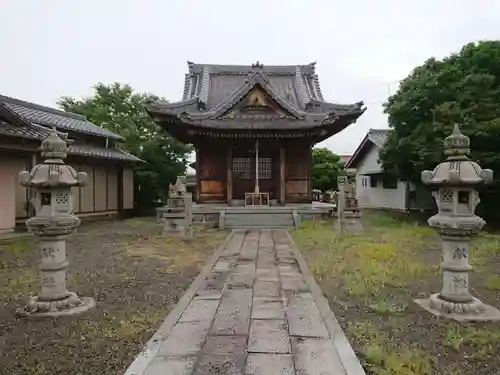 八幡社の本殿・本堂