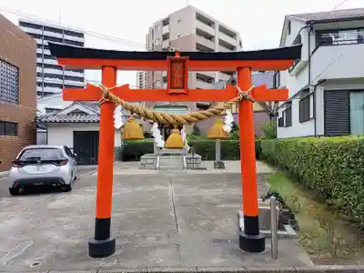 津島社(日吉神社境外社)の鳥居