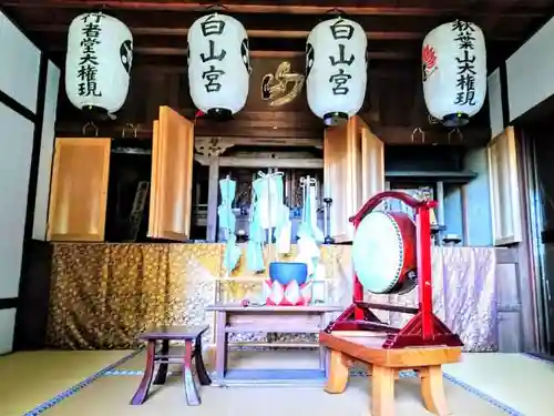 慈雲寺の本殿・本堂