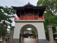 荒井神社の山門・神門