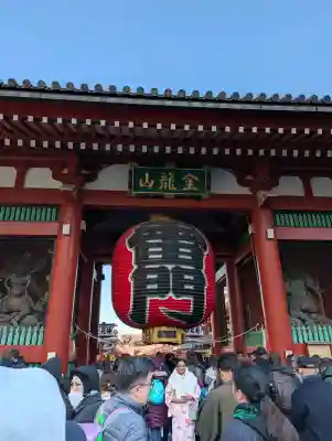 浅草寺の{uncategorized: "未分類", other: "その他", undefined: "問題あり", building: "その他建物", grave: "お墓", sacred_gate: "鳥居", guardian: "狛犬", statue: "像", buddha: "仏像", history: "歴史", nature: "自然", garden: "庭園", animal: "動物", pagoda: "塔", temizu: "手水舎", mountain_gate: "山門・神門", sanctuary: "本殿・本堂", subordinate: "末社・摂社", art: "芸術", scenery: "景色", jizo: "地蔵", ema: "絵馬", goshuin: "御朱印", omikuji: "おみくじ", items: "授与品その他", amulet: "お守り", goshuincho: "御朱印帳", eats: "食事", festival: "お祭り", votive_dance: "神楽", shichigosan: "七五三参", wedding: "結婚式", experience: "体験その他", initially: "初詣", around: "周辺", anti_infection: "感染症対策"}