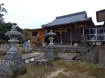 八幡神社の本殿・本堂