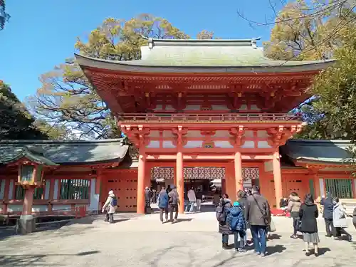 武蔵一宮氷川神社の山門