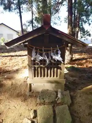淡洲神社（土塩）の{uncategorized: "未分類", other: "その他", undefined: "問題あり", building: "その他建物", grave: "お墓", sacred_gate: "鳥居", guardian: "狛犬", statue: "像", buddha: "仏像", history: "歴史", nature: "自然", garden: "庭園", animal: "動物", pagoda: "塔", temizu: "手水舎", mountain_gate: "山門・神門", sanctuary: "本殿・本堂", subordinate: "末社・摂社", art: "芸術", scenery: "景色", jizo: "地蔵", ema: "絵馬", goshuin: "御朱印", omikuji: "おみくじ", items: "授与品その他", amulet: "お守り", goshuincho: "御朱印帳", eats: "食事", festival: "お祭り", votive_dance: "神楽", shichigosan: "七五三参", wedding: "結婚式", experience: "体験その他", initially: "初詣", around: "周辺", anti_infection: "感染症対策"}