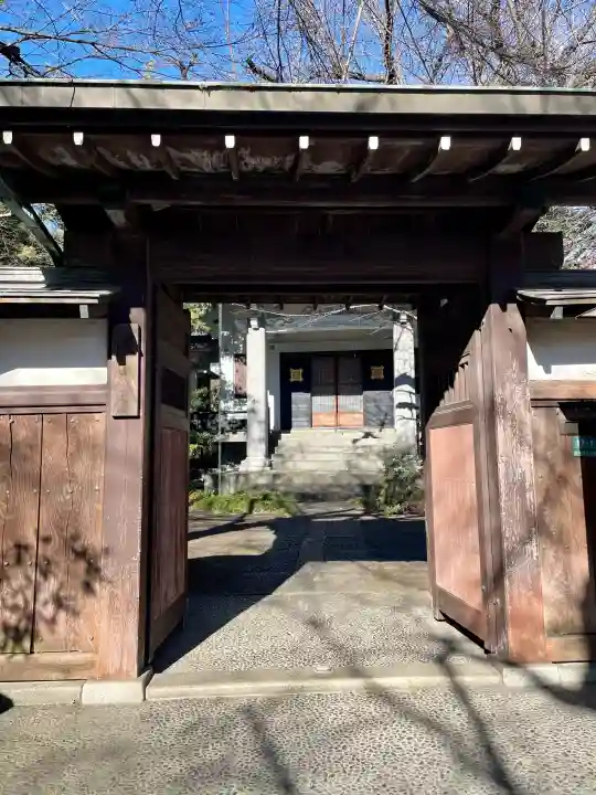 蓮光院の{uncategorized: "未分類", other: "その他", undefined: "問題あり", building: "その他建物", grave: "お墓", sacred_gate: "鳥居", guardian: "狛犬", statue: "像", buddha: "仏像", history: "歴史", nature: "自然", garden: "庭園", animal: "動物", pagoda: "塔", temizu: "手水舎", mountain_gate: "山門・神門", sanctuary: "本殿・本堂", subordinate: "末社・摂社", art: "芸術", scenery: "景色", jizo: "地蔵", ema: "絵馬", goshuin: "御朱印", omikuji: "おみくじ", items: "授与品その他", amulet: "お守り", goshuincho: "御朱印帳", eats: "食事", festival: "お祭り", votive_dance: "神楽", shichigosan: "七五三参", wedding: "結婚式", experience: "体験その他", initially: "初詣", around: "周辺", anti_infection: "感染症対策"}