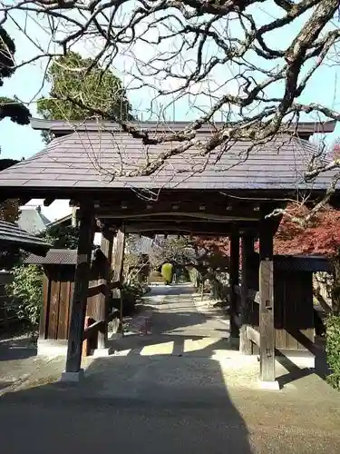 地蔵院の山門