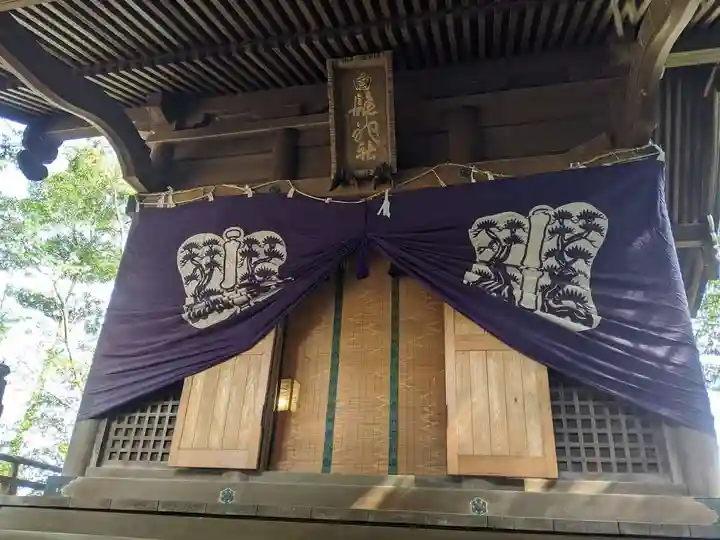 白髭神社の本殿・本堂