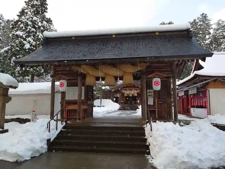 熊野大社の山門・神門