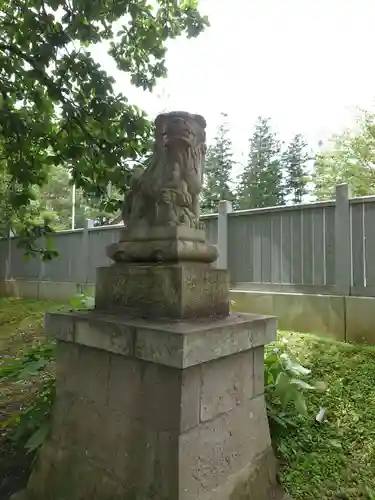 音更神社の狛犬