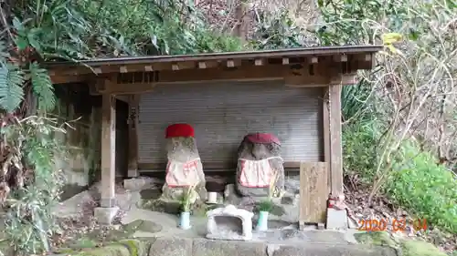 岩殿寺の地蔵