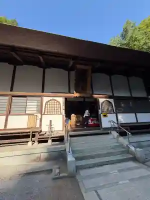 水潜寺の{uncategorized: "未分類", other: "その他", undefined: "問題あり", building: "その他建物", grave: "お墓", sacred_gate: "鳥居", guardian: "狛犬", statue: "像", buddha: "仏像", history: "歴史", nature: "自然", garden: "庭園", animal: "動物", pagoda: "塔", temizu: "手水舎", mountain_gate: "山門・神門", sanctuary: "本殿・本堂", subordinate: "末社・摂社", art: "芸術", scenery: "景色", jizo: "地蔵", ema: "絵馬", goshuin: "御朱印", omikuji: "おみくじ", items: "授与品その他", amulet: "お守り", goshuincho: "御朱印帳", eats: "食事", festival: "お祭り", votive_dance: "神楽", shichigosan: "七五三参", wedding: "結婚式", experience: "体験その他", initially: "初詣", around: "周辺", anti_infection: "感染症対策"}