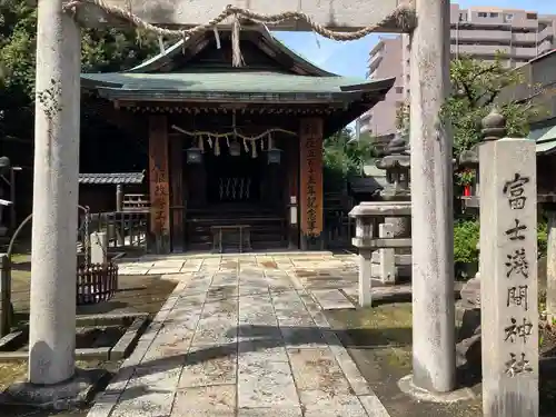 富士浅間神社の本殿・本堂