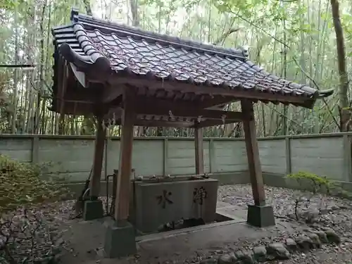 田戸神社の手水舎