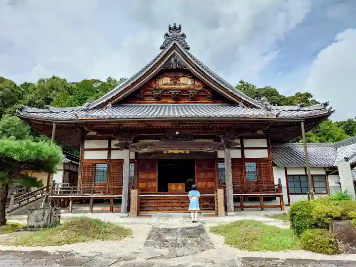 弘誓院の本殿・本堂