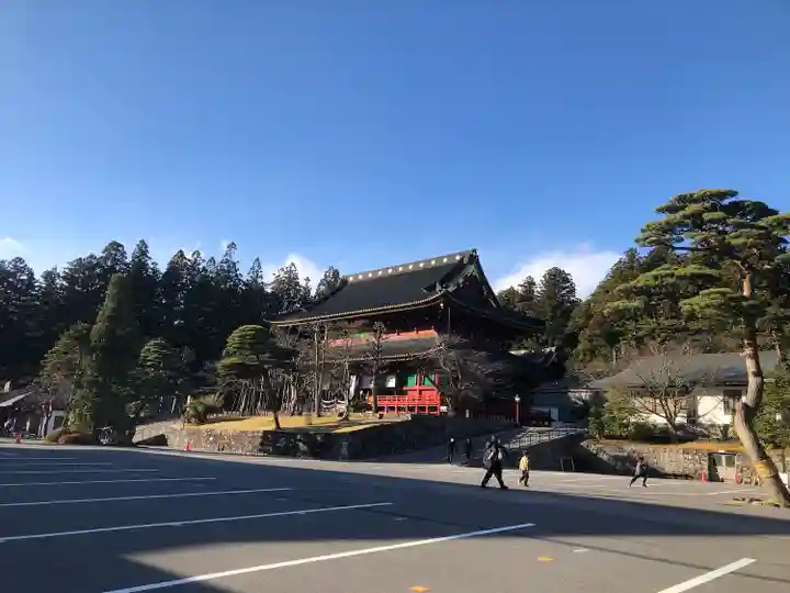 日光山輪王寺三仏堂の本殿・本堂