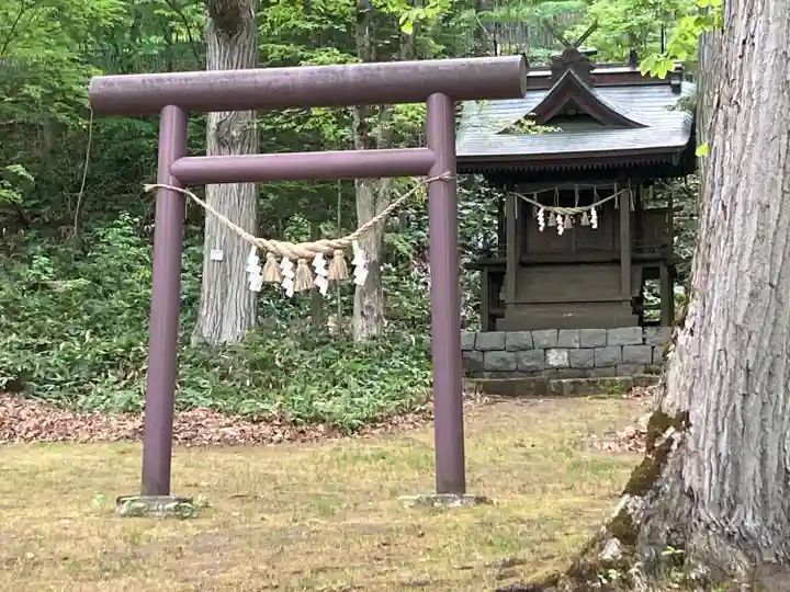 鳥沼神社(北海道)