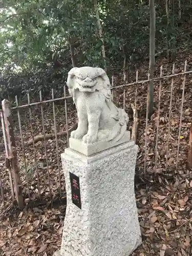 浅間神社の狛犬