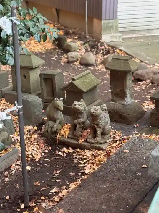 篠原八幡神社の{uncategorized: "未分類", other: "その他", undefined: "問題あり", building: "その他建物", grave: "お墓", sacred_gate: "鳥居", guardian: "狛犬", statue: "像", buddha: "仏像", history: "歴史", nature: "自然", garden: "庭園", animal: "動物", pagoda: "塔", temizu: "手水舎", mountain_gate: "山門・神門", sanctuary: "本殿・本堂", subordinate: "末社・摂社", art: "芸術", scenery: "景色", jizo: "地蔵", ema: "絵馬", goshuin: "御朱印", omikuji: "おみくじ", items: "授与品その他", amulet: "お守り", goshuincho: "御朱印帳", eats: "食事", festival: "お祭り", votive_dance: "神楽", shichigosan: "七五三参", wedding: "結婚式", experience: "体験その他", initially: "初詣", around: "周辺", anti_infection: "感染症対策"}