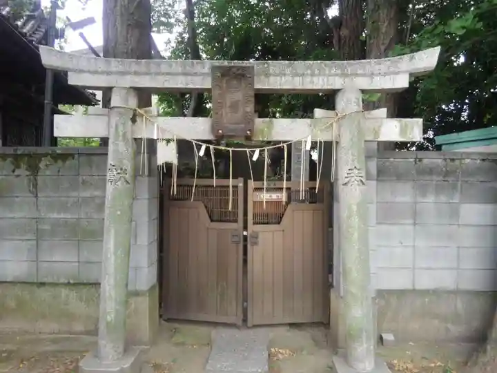 柳原稲荷神社(東京都)