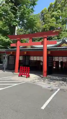 山王稲荷神社(日枝神社末社)の{uncategorized: "未分類", other: "その他", undefined: "問題あり", building: "その他建物", grave: "お墓", sacred_gate: "鳥居", guardian: "狛犬", statue: "像", buddha: "仏像", history: "歴史", nature: "自然", garden: "庭園", animal: "動物", pagoda: "塔", temizu: "手水舎", mountain_gate: "山門・神門", sanctuary: "本殿・本堂", subordinate: "末社・摂社", art: "芸術", scenery: "景色", jizo: "地蔵", ema: "絵馬", goshuin: "御朱印", omikuji: "おみくじ", items: "授与品その他", amulet: "お守り", goshuincho: "御朱印帳", eats: "食事", festival: "お祭り", votive_dance: "神楽", shichigosan: "七五三参", wedding: "結婚式", experience: "体験その他", initially: "初詣", around: "周辺", anti_infection: "感染症対策"}