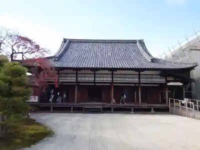 仁和寺の本殿・本堂