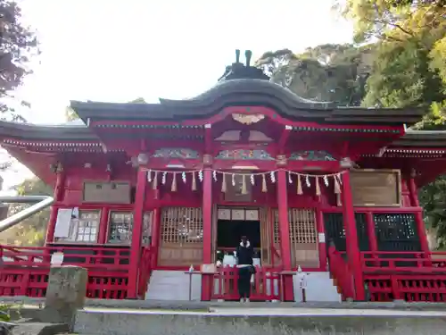 高瀧神社の本殿・本堂