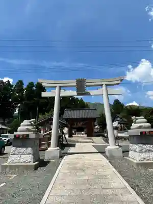 阿蘇白水龍神權現～白蛇神社～(熊本県)