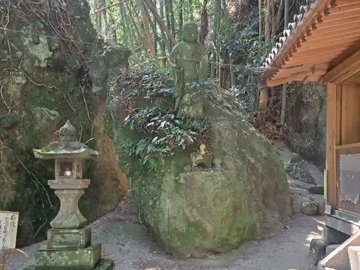 穴井戸観音(大分県)