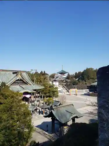 成田山新勝寺の本殿・本堂