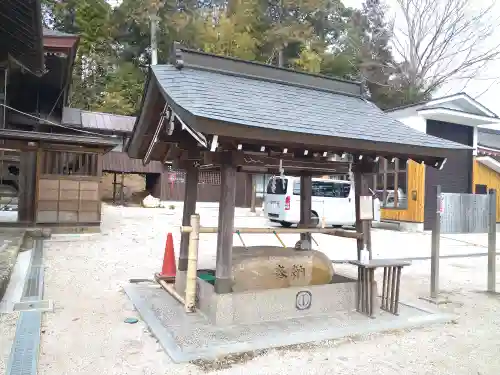 高野神社の手水