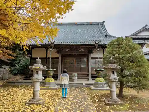 龍雲寺の本殿・本堂