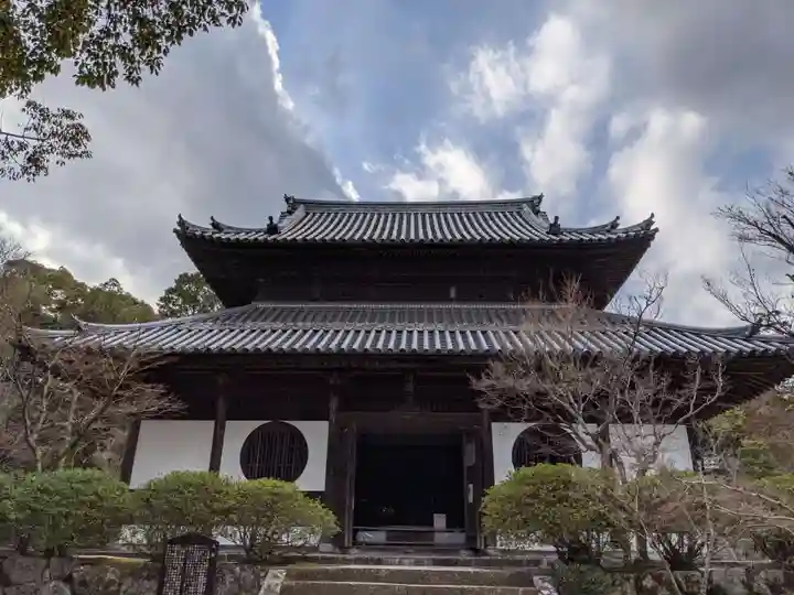 井山 宝福寺の本殿・本堂
