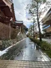 藥王院温泉寺の建物その他