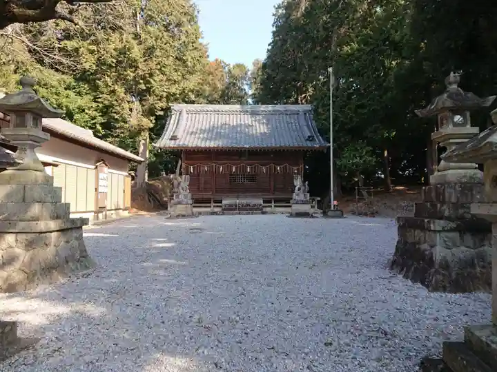 八所神社の本殿・本堂