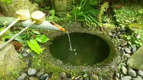 瑞泉寺の手水舎