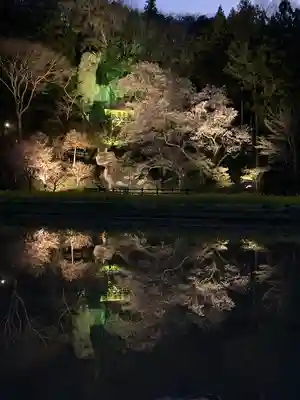 堂の下の岩観音(栃木県)