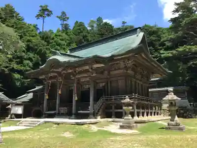 金華山黄金山神社の本殿・本堂
