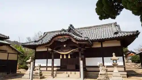 木烏神社の本殿