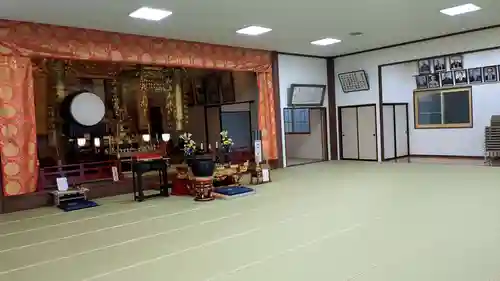 鹿追寺の本殿・本堂